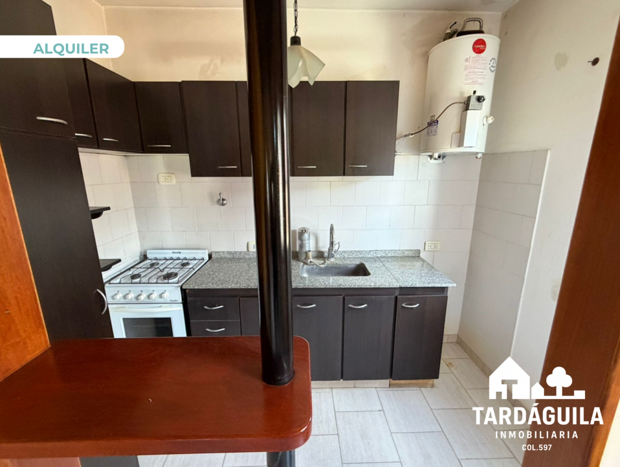 Alquiler dpto 1 dormitorio sobre Almirante Brown