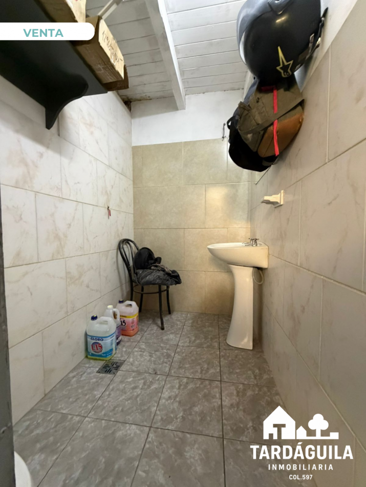 Amplio galpon en venta!