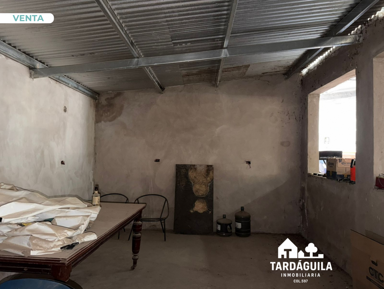 Amplio galpon en venta!