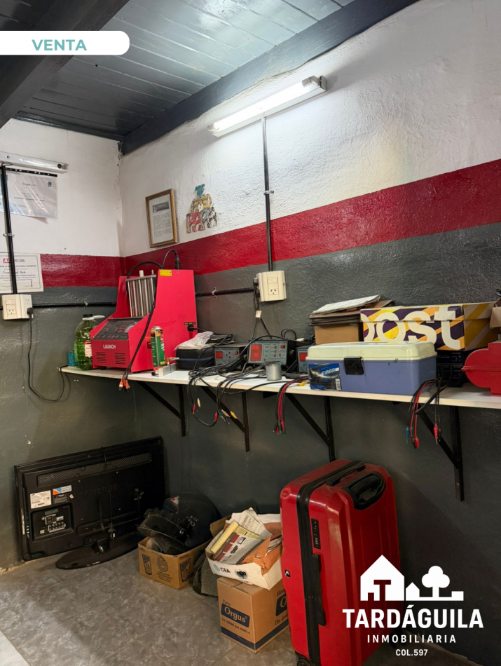 Amplio galpon en venta!