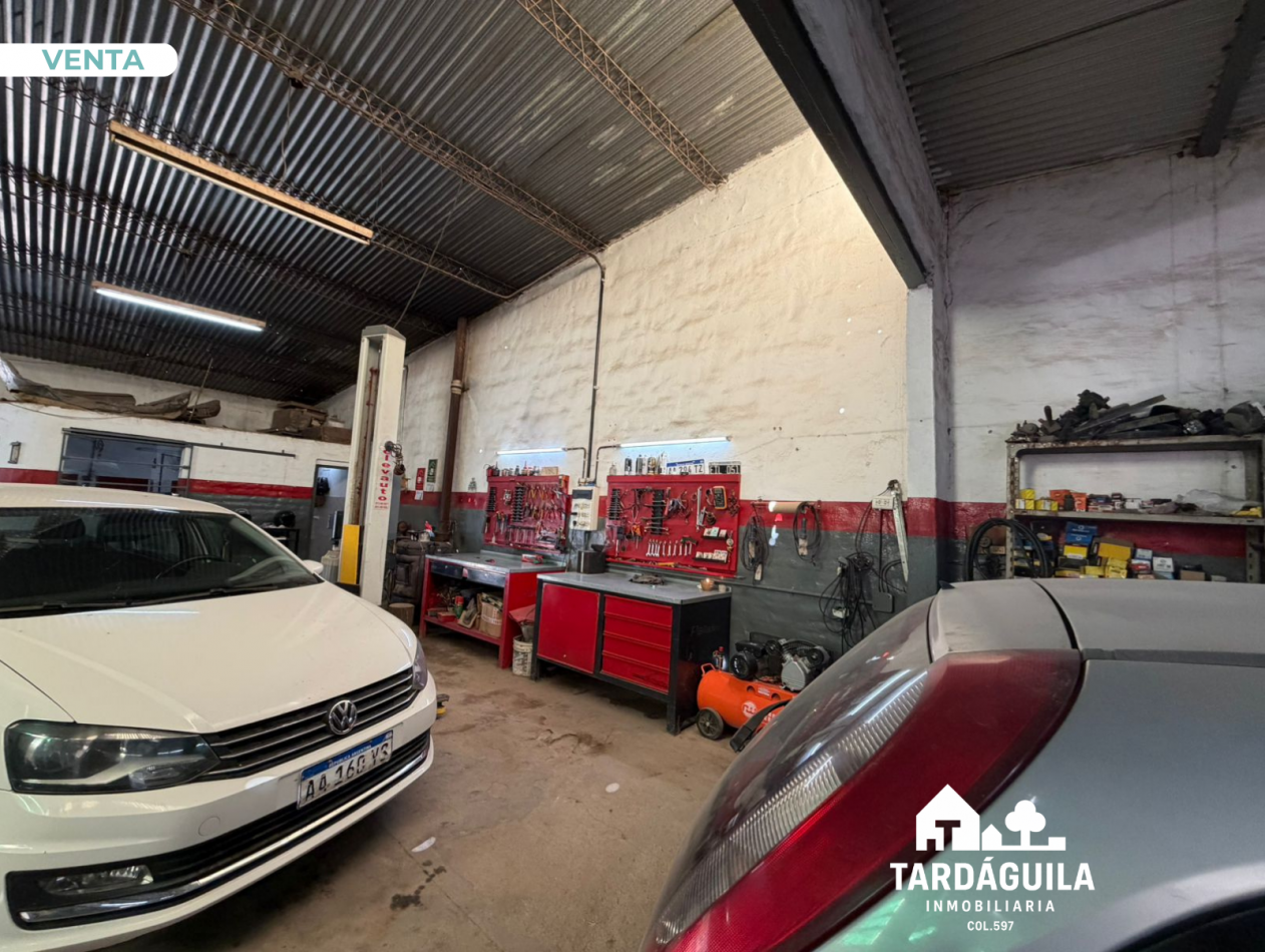 Amplio galpon en venta!
