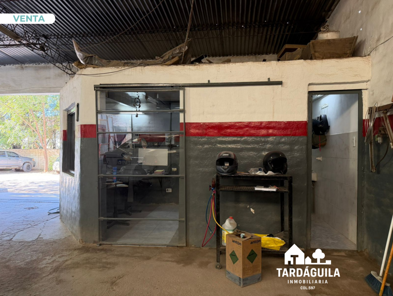 Amplio galpon en venta!