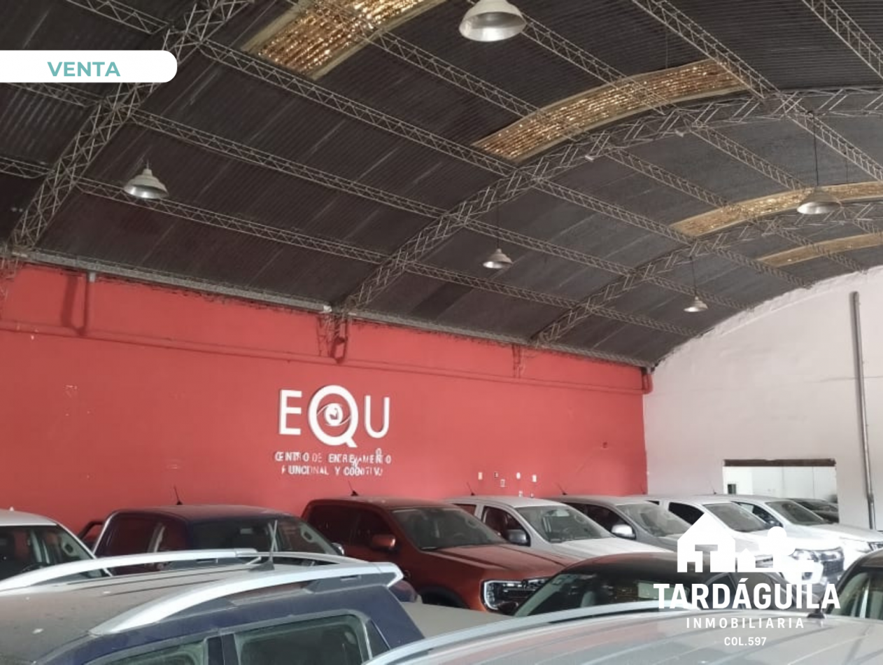 Inmueble en venta sobre calle Poblador Desconocido, a metros de Av Luro.