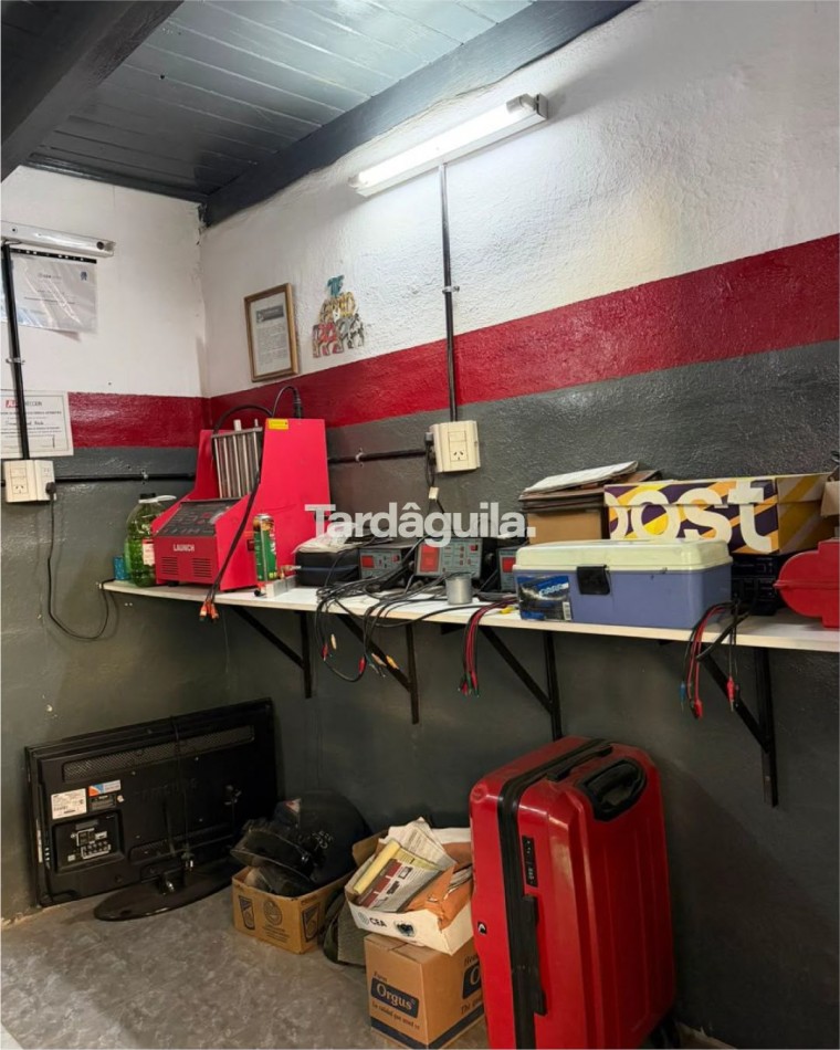 Amplio galpon en venta!