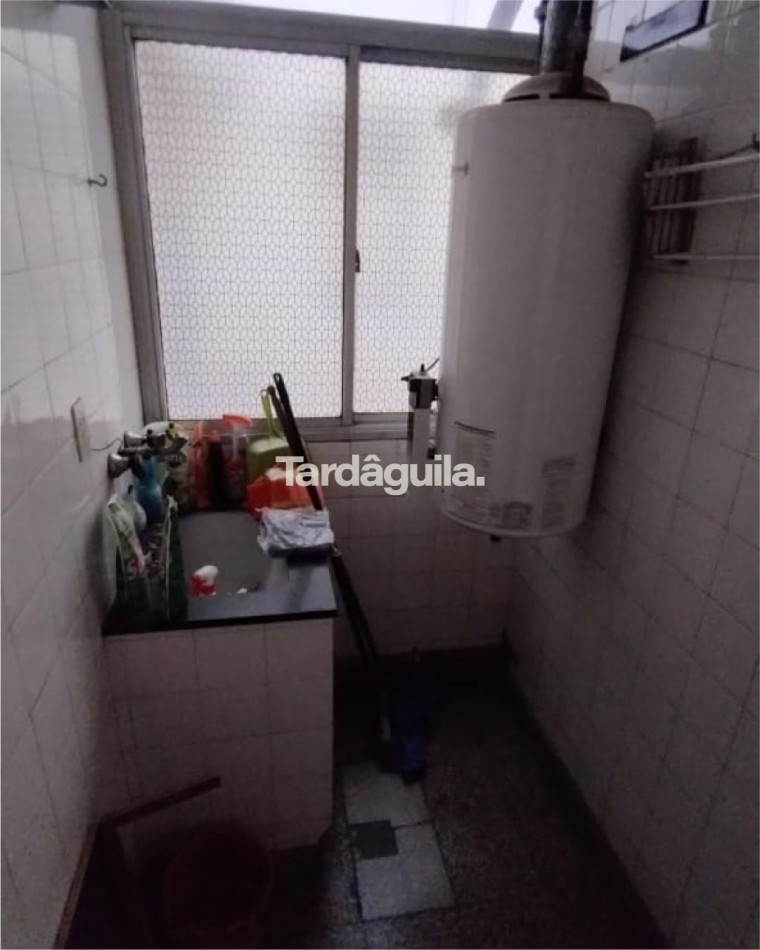 VENDE hermoso dpto sobre Pellegrini y 9 de julio 