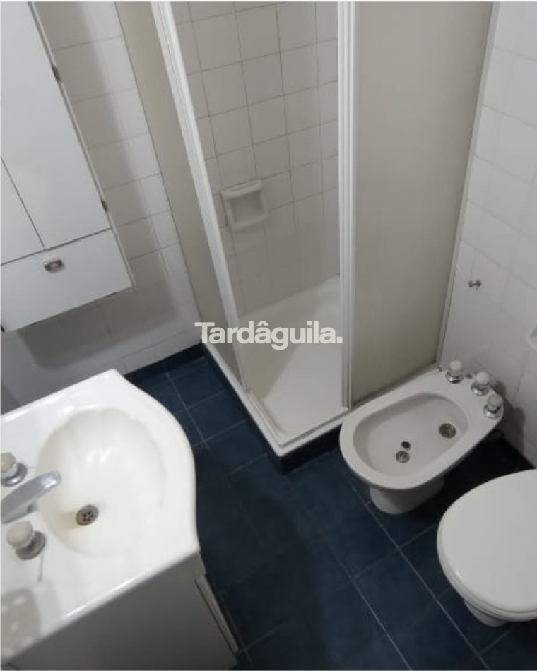 VENDE hermoso dpto sobre Pellegrini y 9 de julio 